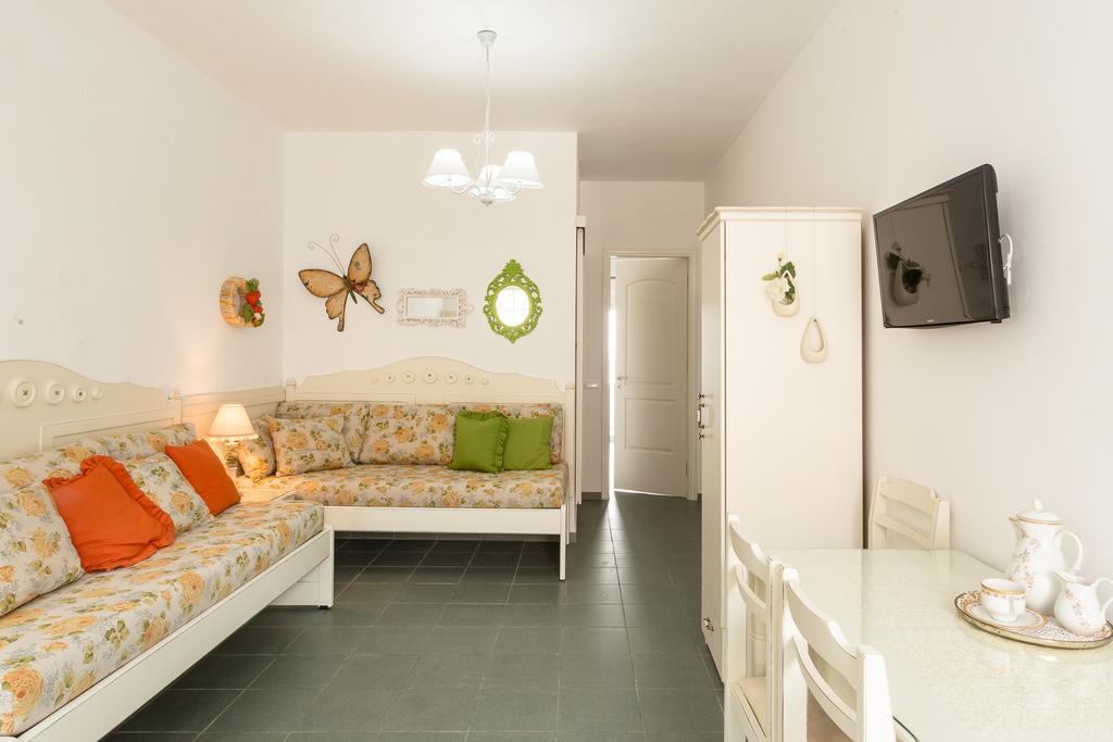 Anni Art Apartments Kalyves Exterior foto